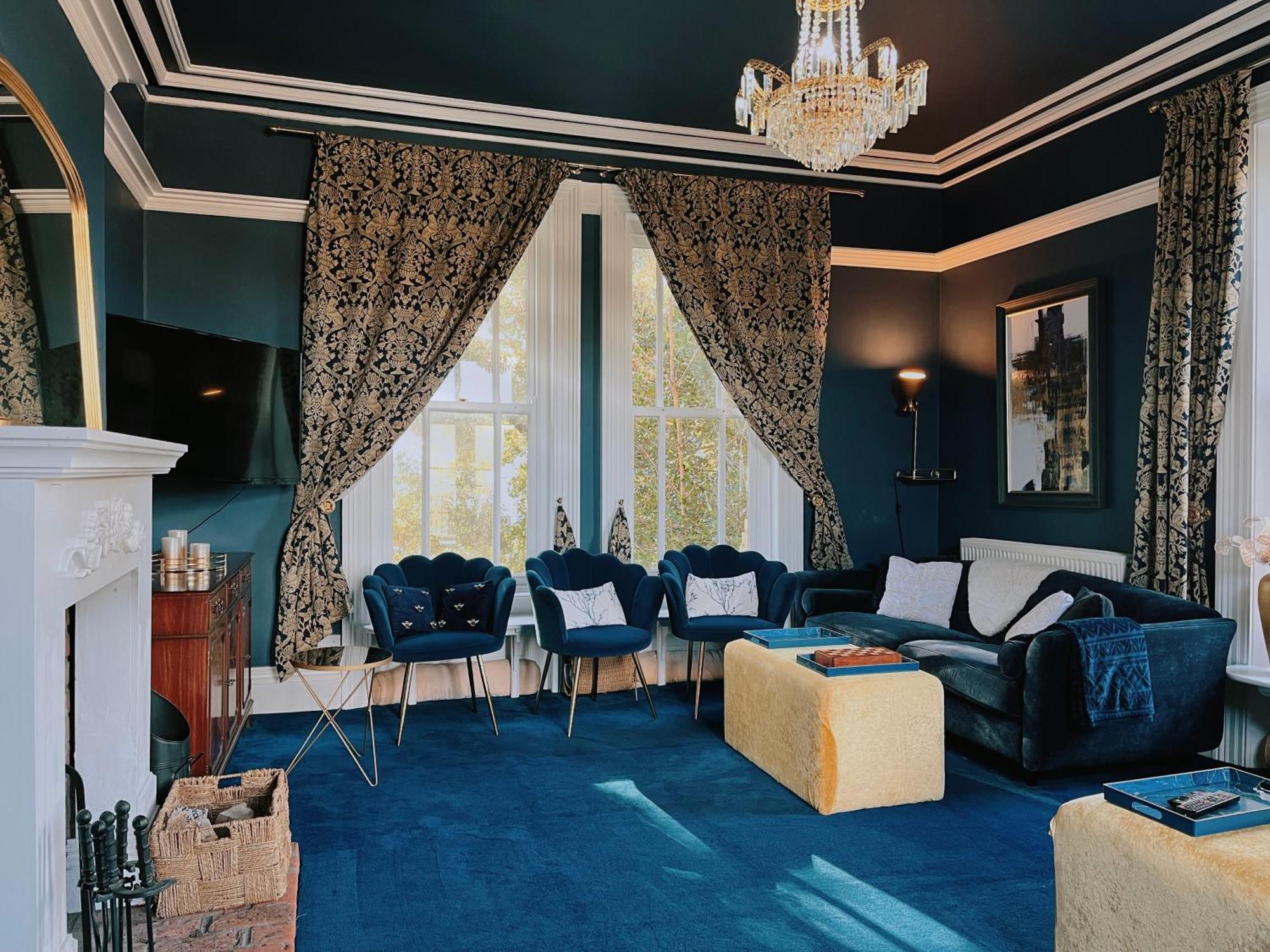Exquisite 10 Bed Villa Hot Tub And Games Room Barnstaple Exterior photo